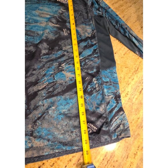 Lot of 4 Fishing Shirts Size S M & XL Realtree Salt Life Long Sleeve Graphics - Picture 7 of 16